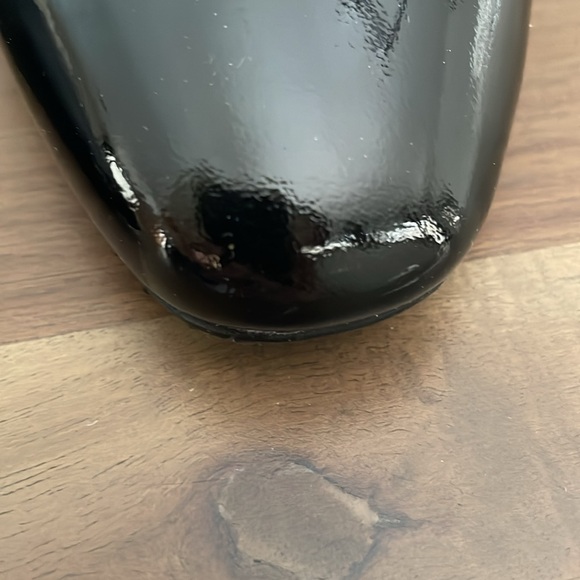 Stuart Weitzman Cream Bouclé Flats with Black Patent Cap Toe - Picture 8 of 9